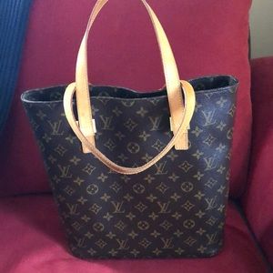 Vintage Louis Vuitton tote
